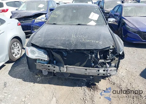 2013 Chrysler 300C из США, поврежденный, VIN 2C3CCAET6DH544683